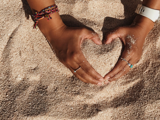 The Art of Gifting: Umah Decor’s Handmade Gifts for Every Occasion