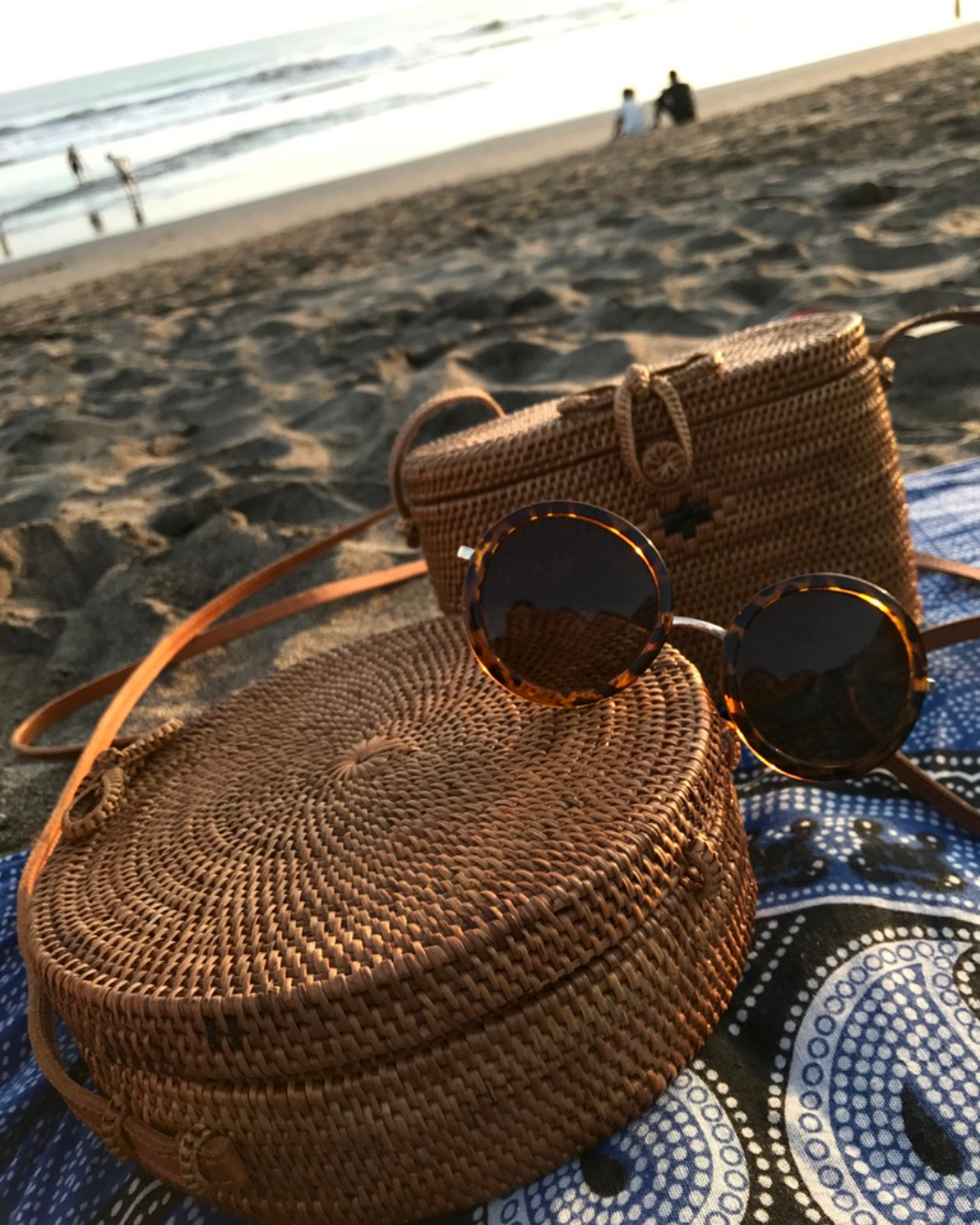 7" Hand Woven Atta Round Strap Bag ~ Made in Bali ~