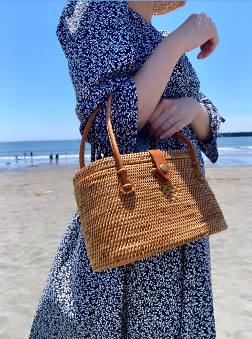 Hand Woven Atta Oval Hand Bag ~ Made in Bali ~