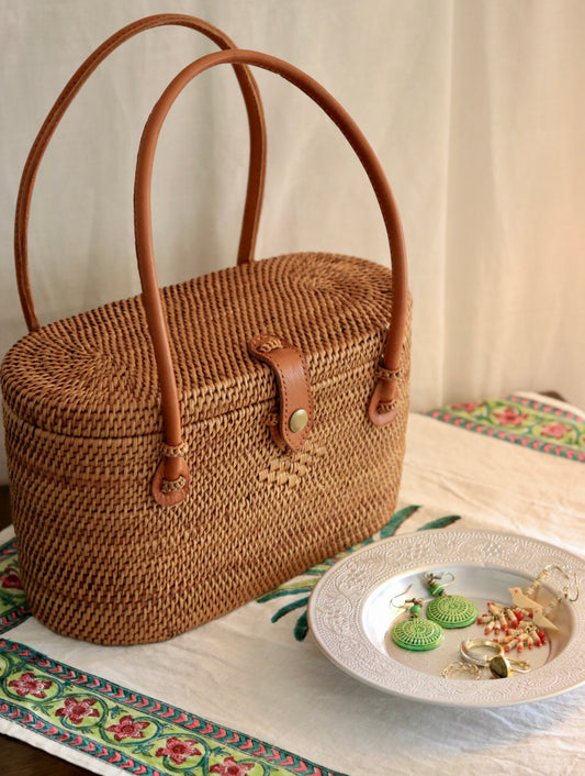 Hand Woven Atta Oval Hand Bag ~ Made in Bali ~