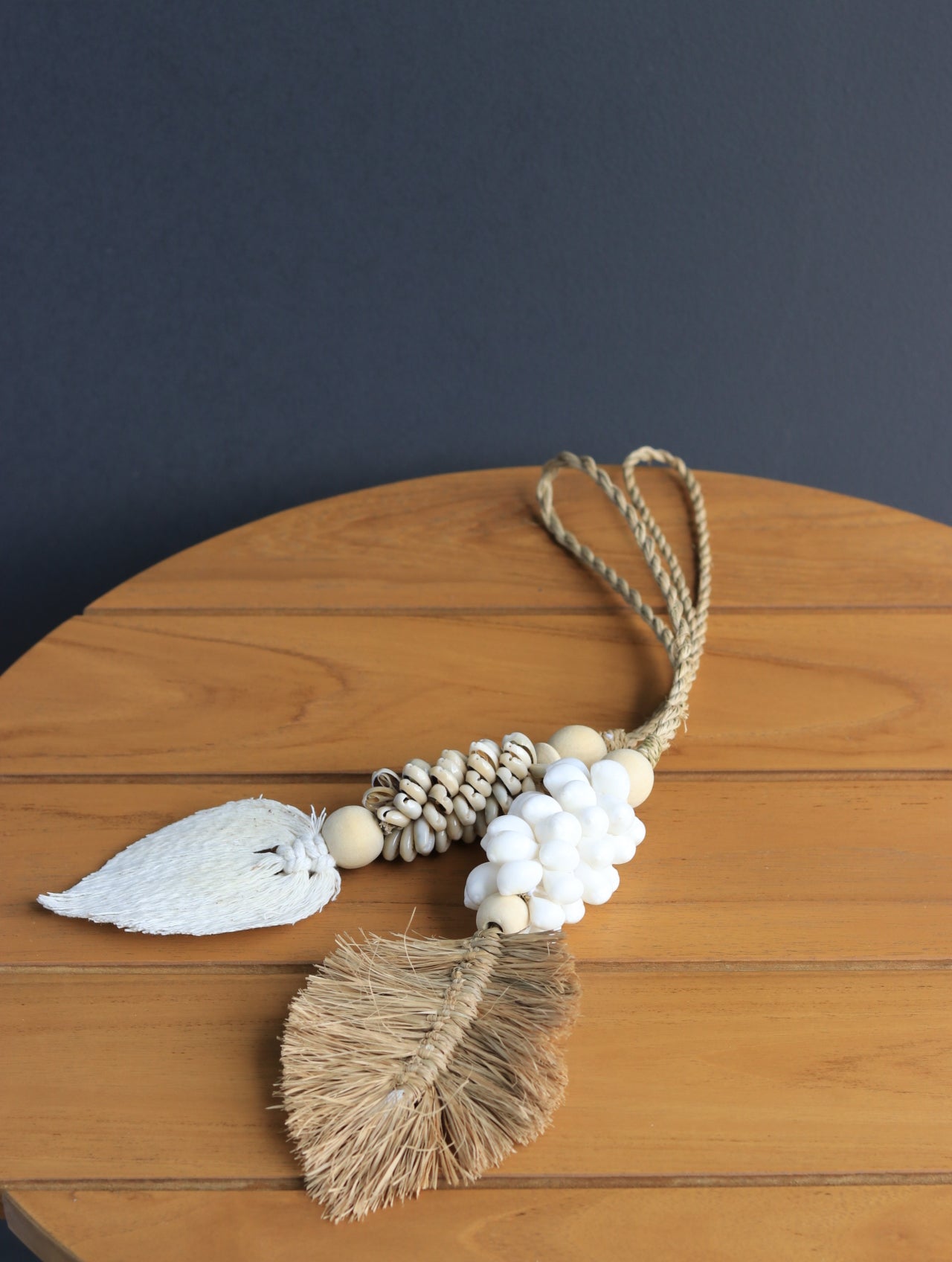 Hand Made Shell Tussel~ Made in Bali ~