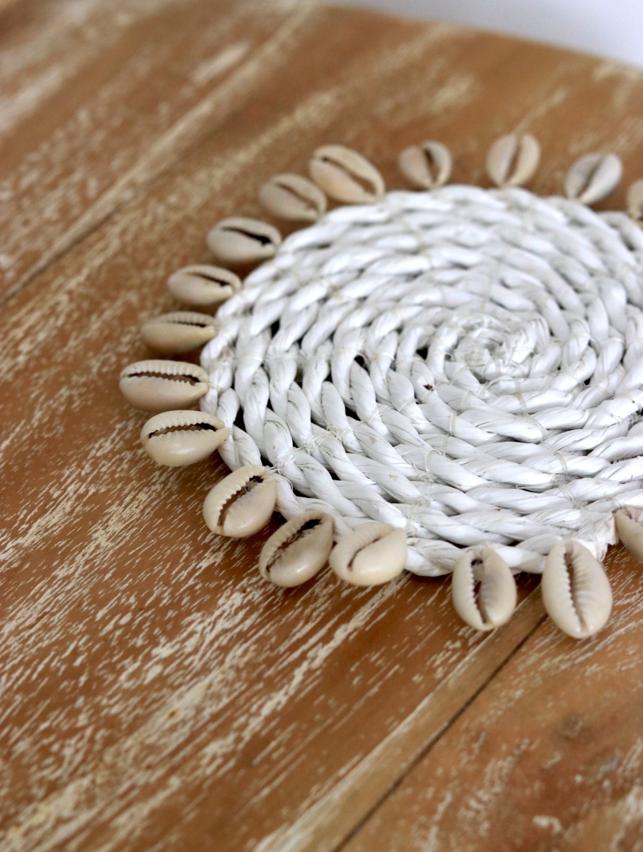 Hand Woven Shell Coasters ~ 2 colors ~ Seagrass ver.