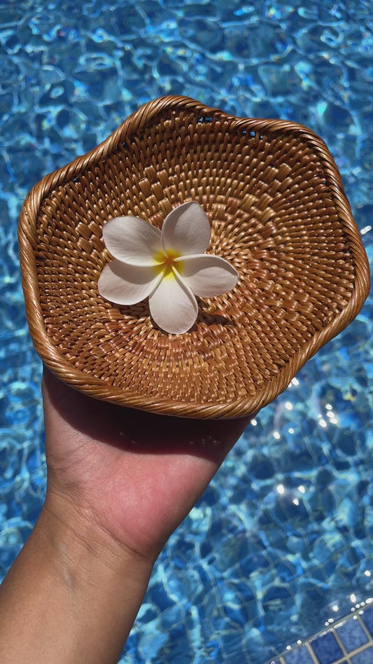 Hand Woven Atta Oval Wave Mini Round Bowl ~ Made in Bali ~